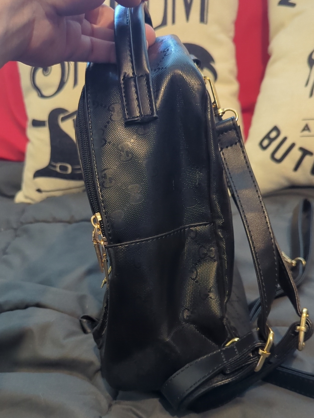 Gucci Black Leather Backpack with Green-Red Stripe - Picture 6 of 7